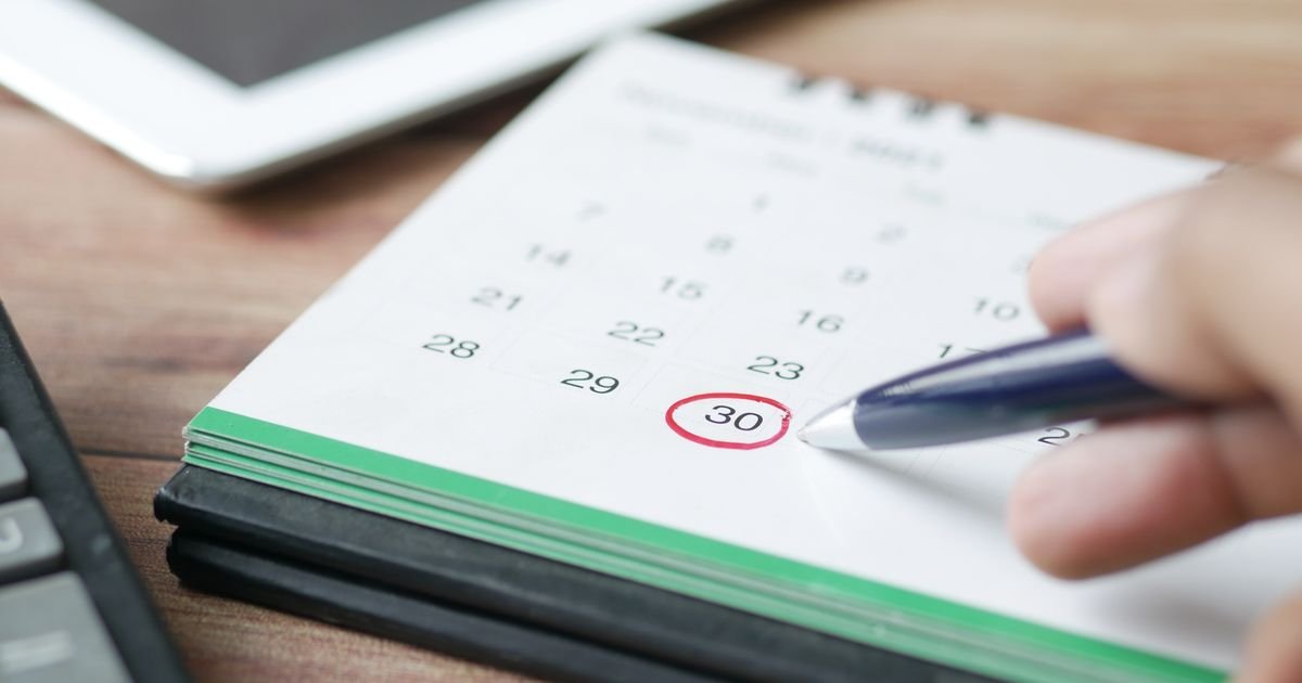 Vendor Shutdown Dates Set Your AI Calendar for Q4 2026